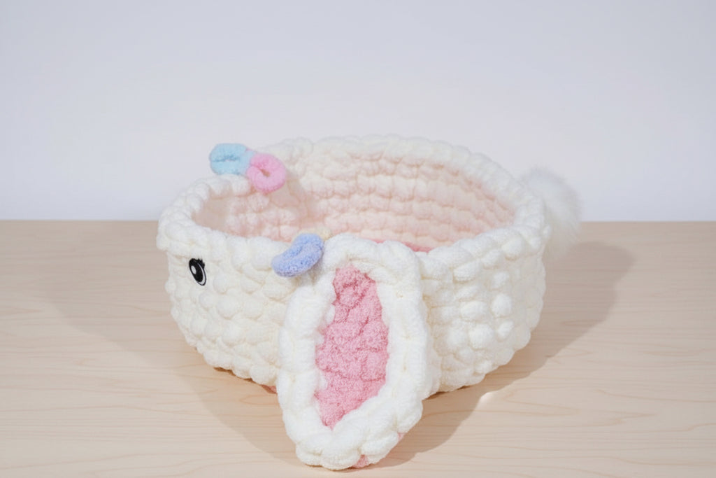 Hand Knit “Bunny” Pet Bed