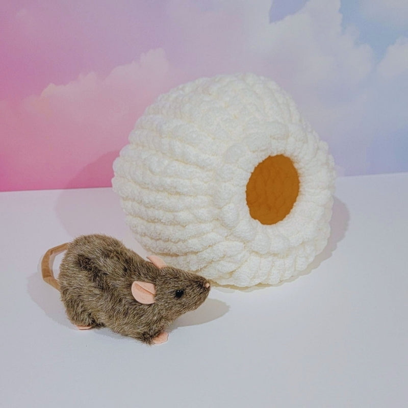 Hand Knit Cozy Small Pet Cave