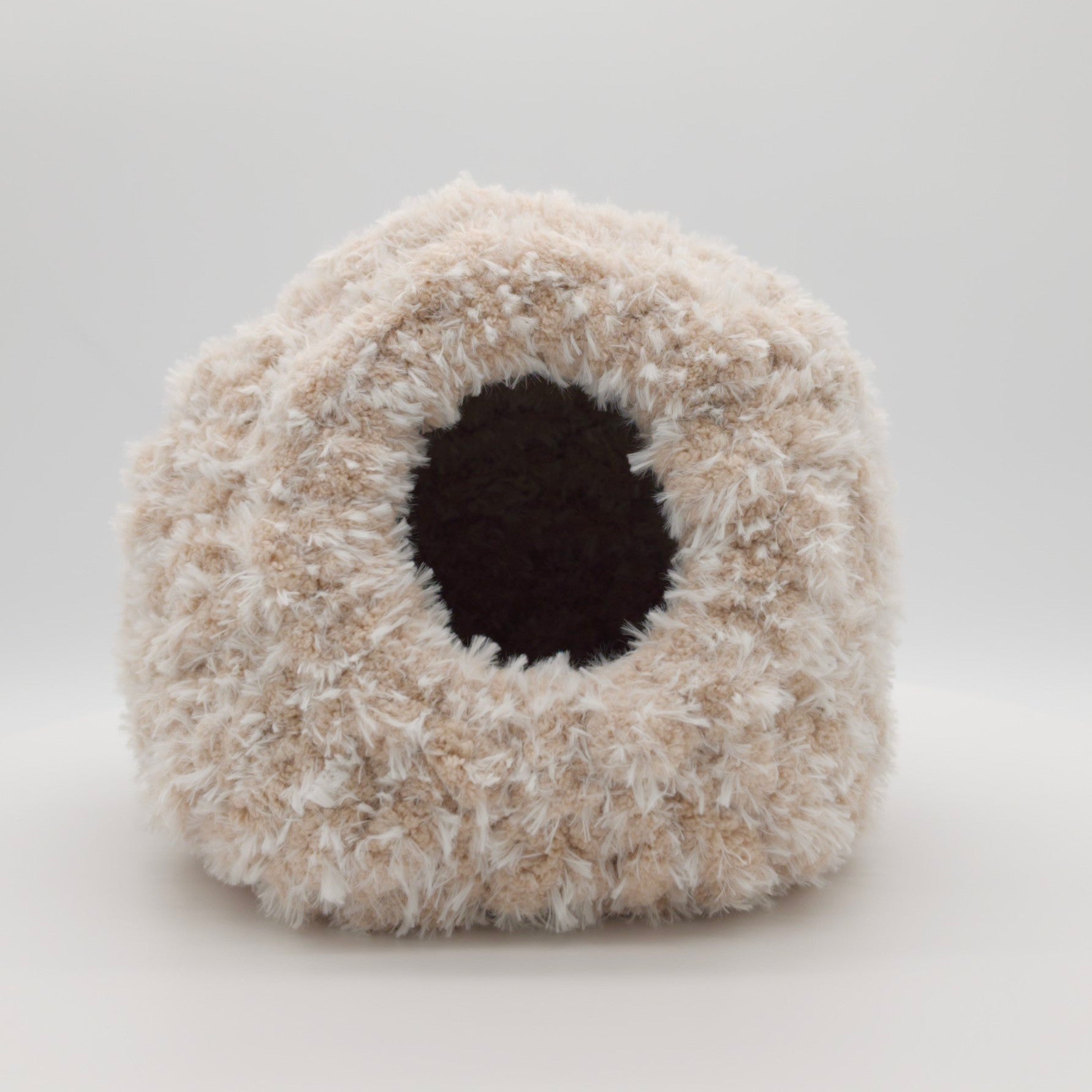 Hand Knit Tiny Cozy Pet Nest Cave